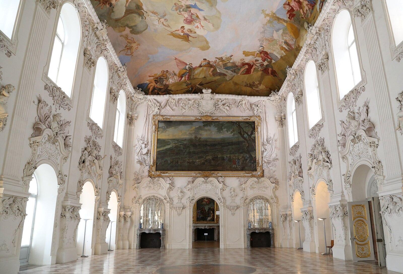 Großer Saal — barocker Festsaal im Neuen Schloss
